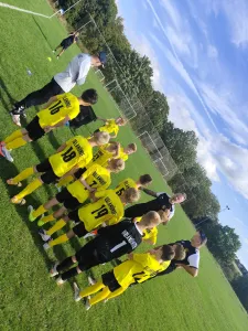 Furioser Saisonstart: E1-Junioren siegen 18:0 in Frauenprießnitz